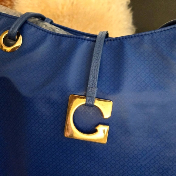 🦄Giveaway! 🦄GGheradini Italy blue bag AUTHENTIC  so SOFT! Shoulder bag - Picture 7 of 8